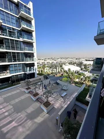 SPACIOUS LAYOUT I GOLF AND COMMUNITY VIEW I VACANT