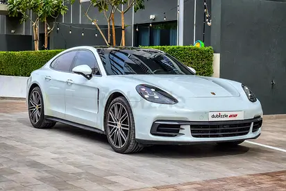 AED 3974/month | 2017 Porsche Panamera  | GCC Specs | Ref#435870