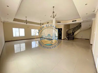 Luxury 4BeDRoom Villa Hall+Majlis with Maderoom+Pool In Al Sharjah