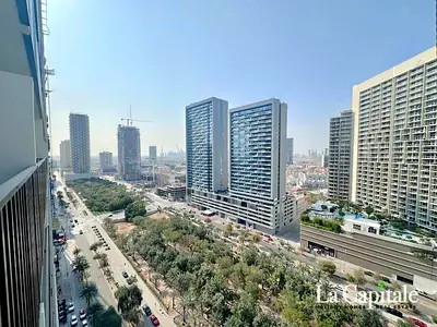 READY TO MOVE | MULTIPLE CHEQUES | KEYS IN HAND