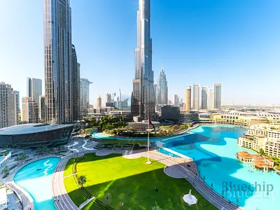 Stunning Burj Khalifa and Fountain View | Luxury