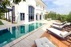 Upgraded | Private Pool | Brand New Furniture