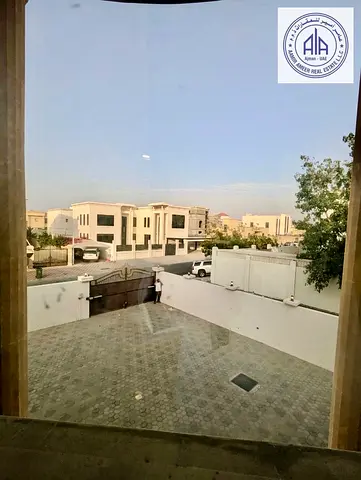 فيلا مفروشة بالكامل مكونة من 5 غرف نوم متاحة للإيجار في منطقة الروضة 1، عجمان