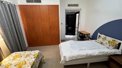 Room with bathroom in Al Qulaya near to Sharjah Beach