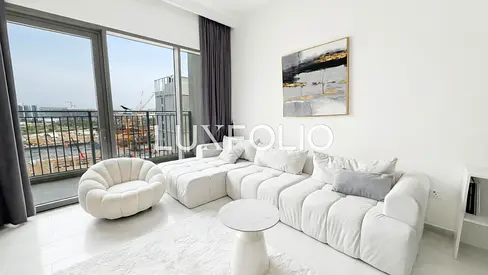 Fully furnished | High Floor | Vacant