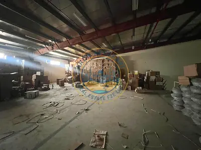 Warehouse for rent in industrial area 18-