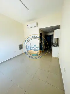 No Deposit Ready to move big size studio fully family building near Safari mall
