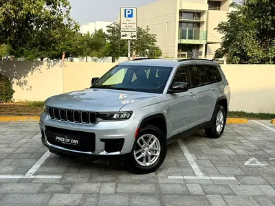 (Only 12,881 kms) Jeep Grand Cherokee L // 3.6L V6 with Captains Seats! Powerful and Comfortable SUV