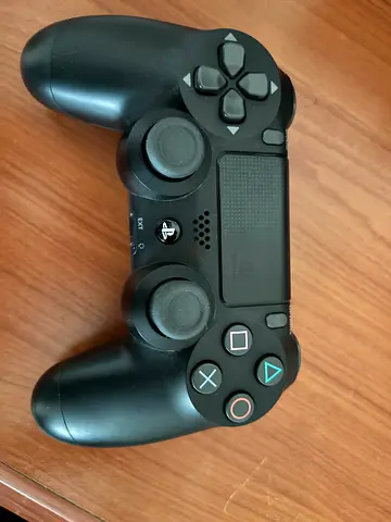 Sony DualShock 4 (PS4) Wireless Controller - perfect condition [price negotiable]