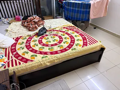 Mandala-style bedspread / bedsheet – used, good condition