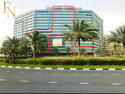3Bed Apt | Closed Kitchen | Open View Balcony