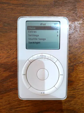 Rare Apple iPod 1st Generation (2001) - 5GB - Original Scroll Wheel with FireWire Cable  Charger