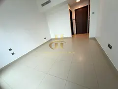 Spacious | With Kitchen Appliances | Ready to move