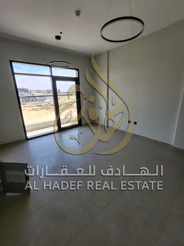 ✨🔥 Brand New Apartment – First Tenant in Tilal 🔥✨ Looking for a brand-new apartment near Dubai with a great offer? This is perfect for you 👌 🏡 1 B