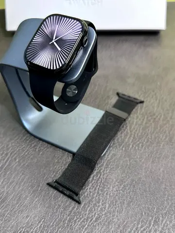 BRAND NEW IN BOX Apple Watch Series 10 (42mm)