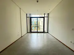 Pool view | Luxury living | Vacant.