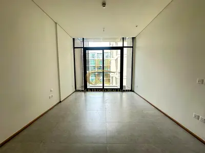 Pool view | Luxury living | Vacant.