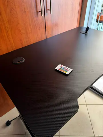 NKX Ergonomic Computer/Gaming Desk