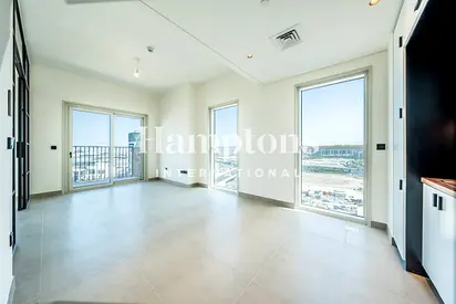 Exclusive | Corner Unit | 2 Beds | Vacant