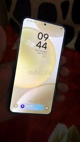 S24 plus 12 ram 256 Need to replace battery phone working all original condition