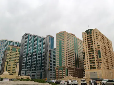 50K,53K,55K,1 MONTH FREE/ 3 BR HALL APARTMENT WITH MAID ROOM BALCONY 3 WASHROOMS ONLY FOR FAMILIES BEHIND PETROFAC OPOSIT NESTO NEXT TO TOTAL CAR WASH