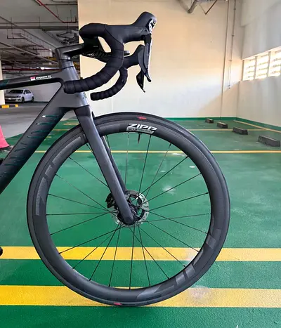 Canyon Ultimate CFR Full Carbon Road Bike