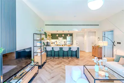 Full Upgrades | Furnished | 1 bed with Garden