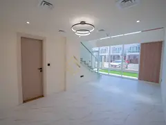 Luxury | Spacious  Bright | Prime Location