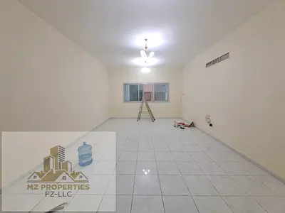 LIKE A NEW BUILDING ! BEAUTIFUL 2 BEDROOMS CLOSE HALL ! IDEAL LOCATION ! REASONABLE PRICE ! 36999