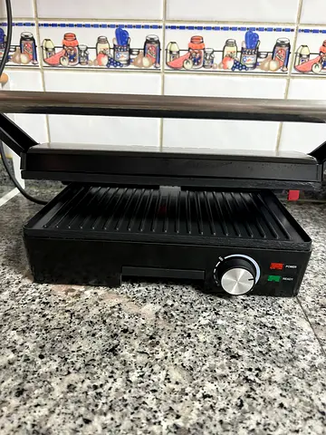 Geepas Grill Sandwich Maker