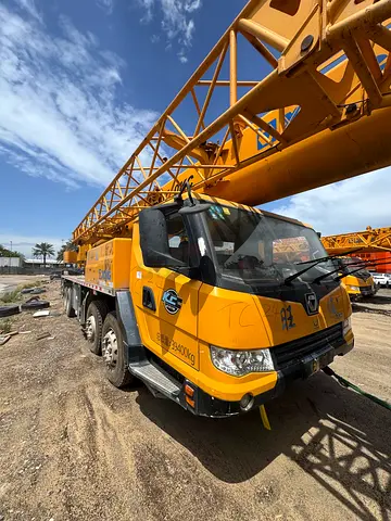 XCMG 40 TON CRANE QY40KC 2021