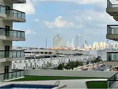 BRAND NEW MODERN LIVING READY MOVE IN PRIME HOME
