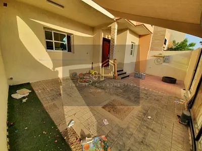 4BR WITH [VT ENTRANCE-PVT BACKYARD