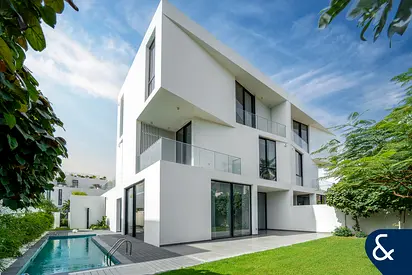 Garden Plot | Luxury Villa | Private Pool