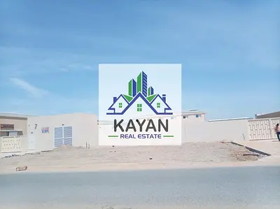 open yard for rent Direct from owner -36,600 sq. ft- two warehouses 7,000 sq. f- 160 kW power-