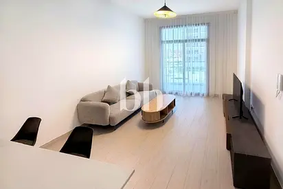 Skyline Serenity | Modern 1BR | Up to 6 payments
