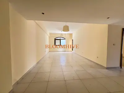 Terrace Lovers: Spacious 2BHK Close Kitchen Top Floor Both Master Bedroom