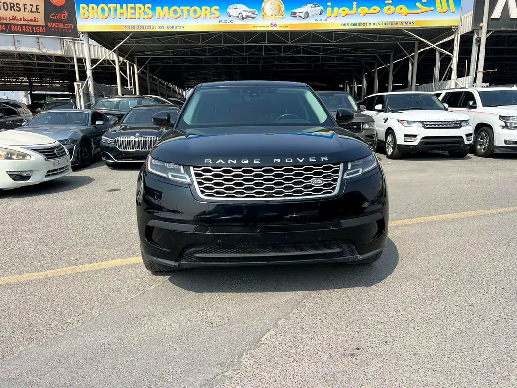 Land Rover Range Rover Velar 2020 — photo 1 of 8