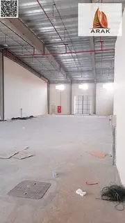 Warehouse for rent in Umm Al Thoob Umm Al Quwain with 7500 sq ft and 90 kW electricity at a great pr