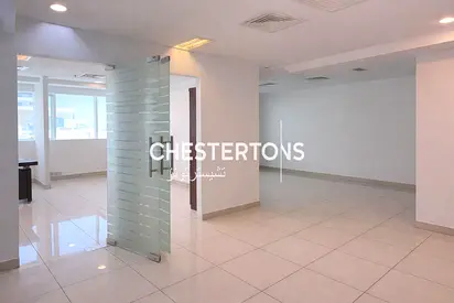 Spacious Vacant | 2 Partitions | Chiller free