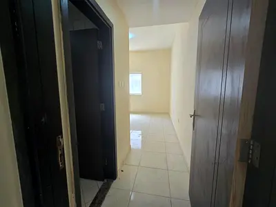 1BR Emirates City, Large Space with Parking, 30K / 4 Cheques.