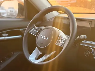 2025 KIA SELTOS 照片 9