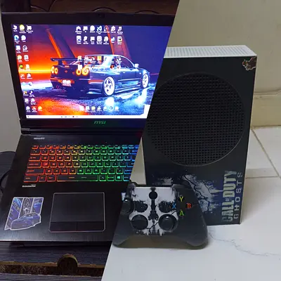 Xbox  series s + MSI i7 gaming laptop