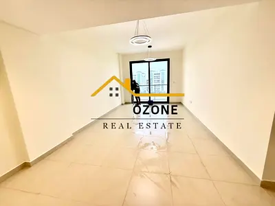 Wow brand new building 2bhk good location in tilal city