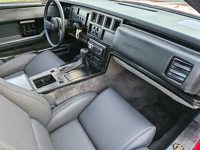 1984 Chevrolet CORVETTE 照片 11