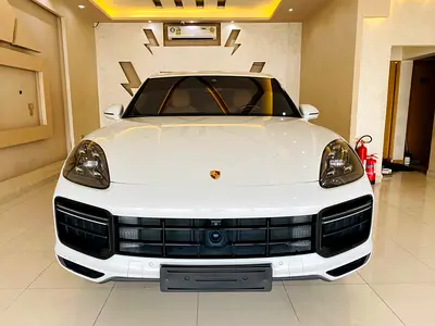 2018 Porsche Cayenne Turbo - GCC Specs