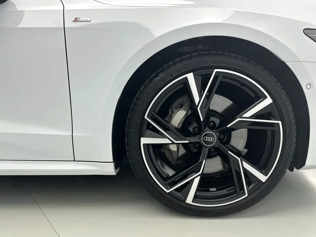 Audi A7 2024