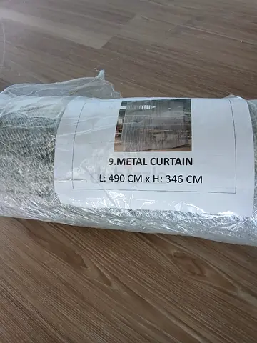 METAL CURTAIN