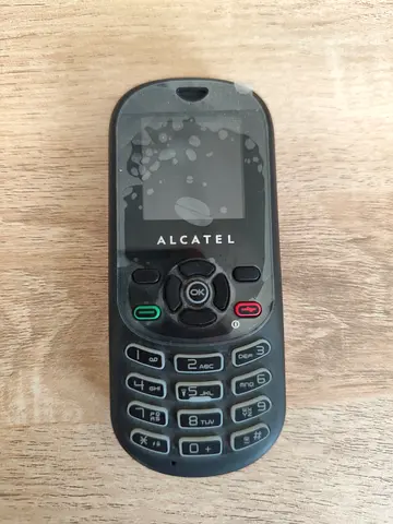 Alcatel basic feature phone - compact working keypad phone