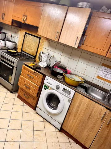 GENTS BED SPACE ANY NATIONALITY